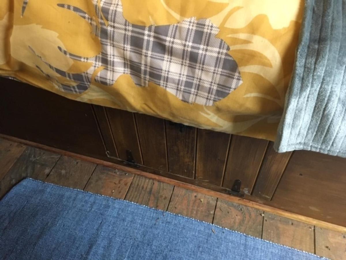 Charming 2-Bed Cabin In Domfront-En-Poiraie Perrou Kültér fotó