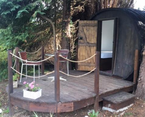 Charming 2-Bed Cabin In Domfront-En-Poiraie Perrou Kültér fotó